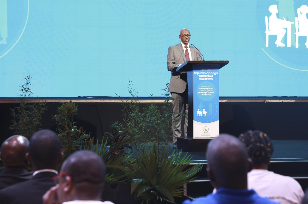 Rwanda_Edu's tweet photo. Minister @JoNsengimana: Thank you for your invaluable support to our education stakeholders and development partners. Together, we are building a resilient and future-ready system! https://t.co/Ubv9T1rCeA