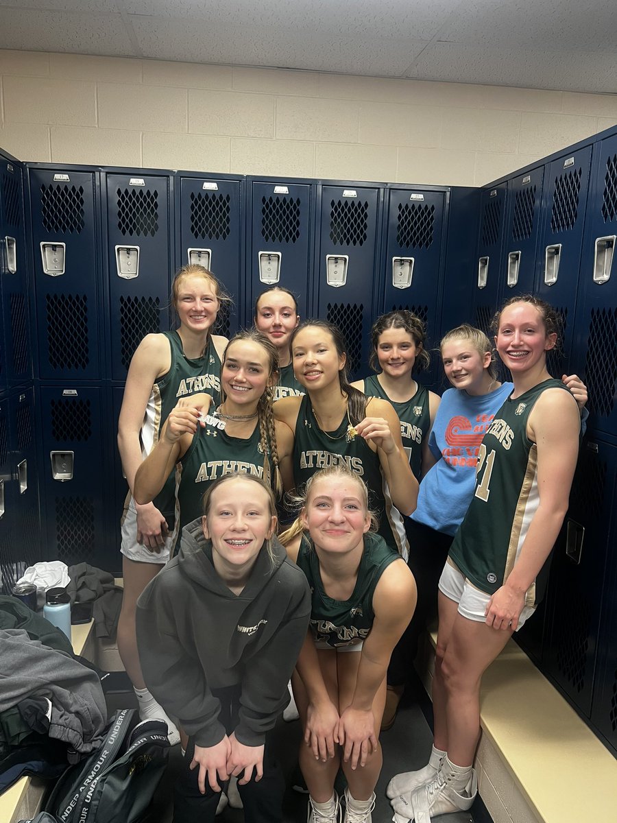 Another TVC win last night at Wellston!! 5-0!!! 
Shoutout to Ella for being our DAWG of the game with 15 points, 6 rebounds, 3 steals and 1 block!!!
And Asa for being our baller of the game with 23 points, 8 steals, 5 assists and 4 rebounds!!!! 💪🏼🏀 <a href="/ABulldog19/">Phil S Koska</a>