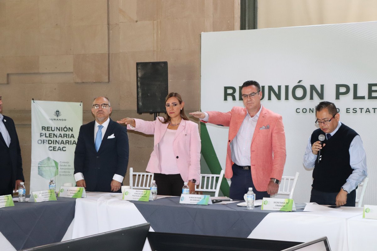 inevap_dgo's tweet image. 🟢En la 2da. Reunión Plenaria Ordinaria del Consejo Estatal de Armonización Contable del Estado de Durango #CEAC.📑
🔍Se analizó el informe de la evaluación y resultados al cumplimiento de la Armonización Contable, además se tomó protesta a los nuevos consejeros.