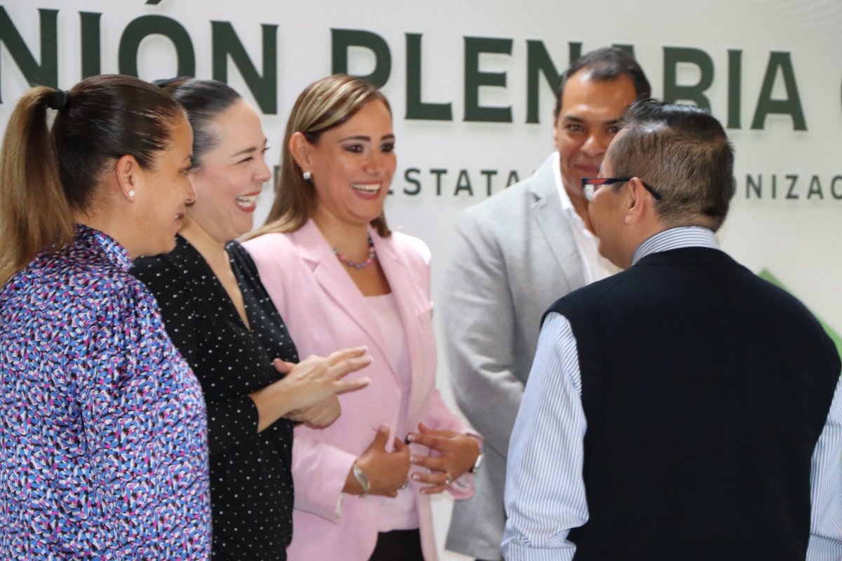 inevap_dgo's tweet image. 🟢En la 2da. Reunión Plenaria Ordinaria del Consejo Estatal de Armonización Contable del Estado de Durango #CEAC.📑
🔍Se analizó el informe de la evaluación y resultados al cumplimiento de la Armonización Contable, además se tomó protesta a los nuevos consejeros.