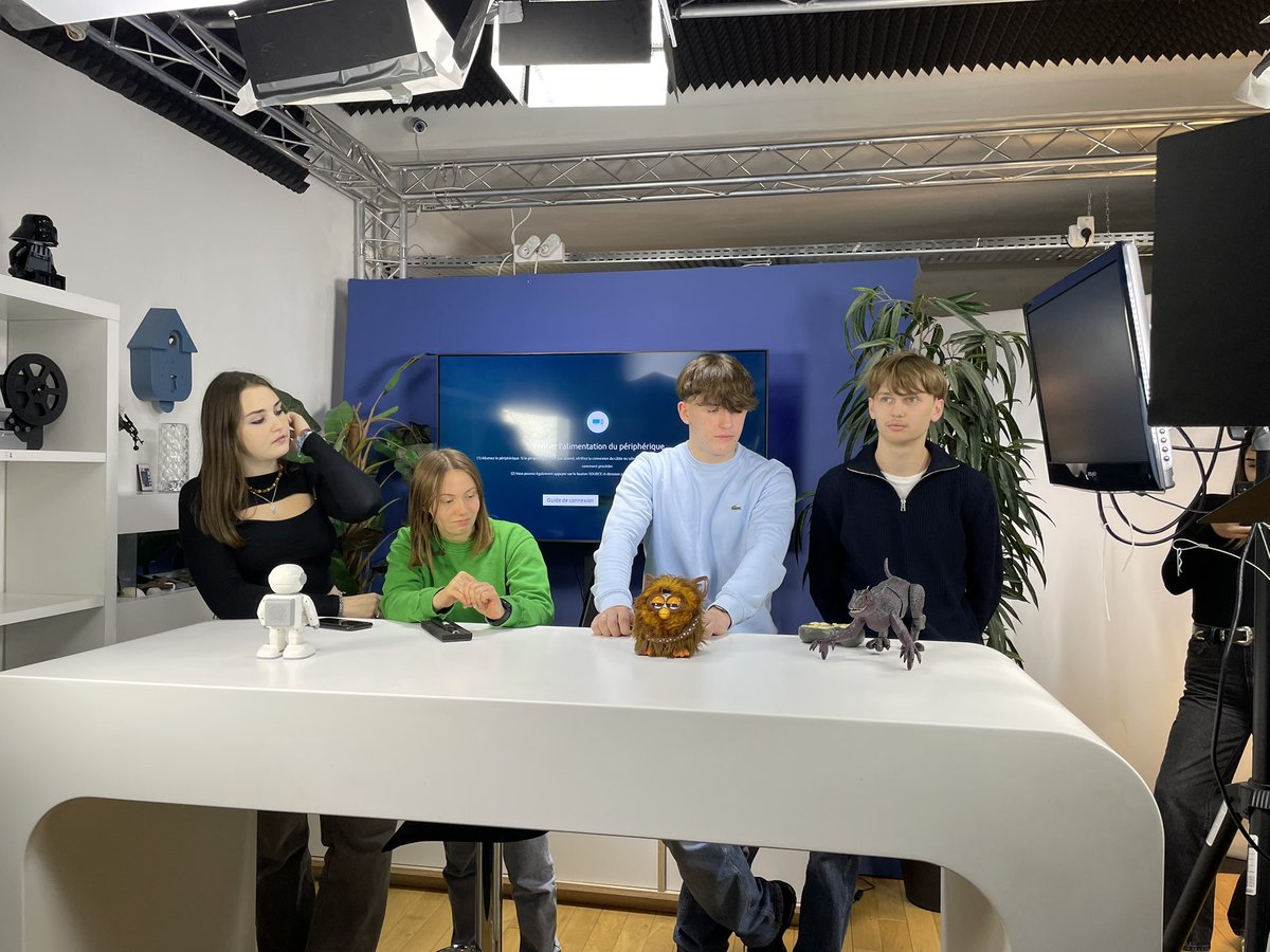 Merci à Nicolas Ritter (dirigeant fondateur) + Sylvain Schreiner pour la visite du siège de la société Pearl Sélestat pour les élèves de TSTMG spé SIG/Merca <a href="/Lycee_Koeberle/">Lycée Koeberlé</a>  Echanges autour de l’histoire de l’entreprise, #business_model #gestion_stocks #IA #réseaux _sociaux