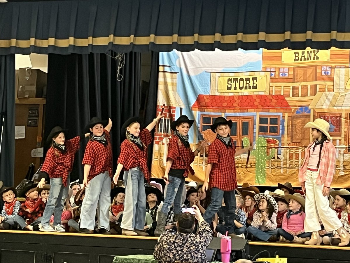 So proud of our student performers. They were incredible! <a href="/River_Plaza_PFA/">RiverPlazaPFA</a> #RPFamily