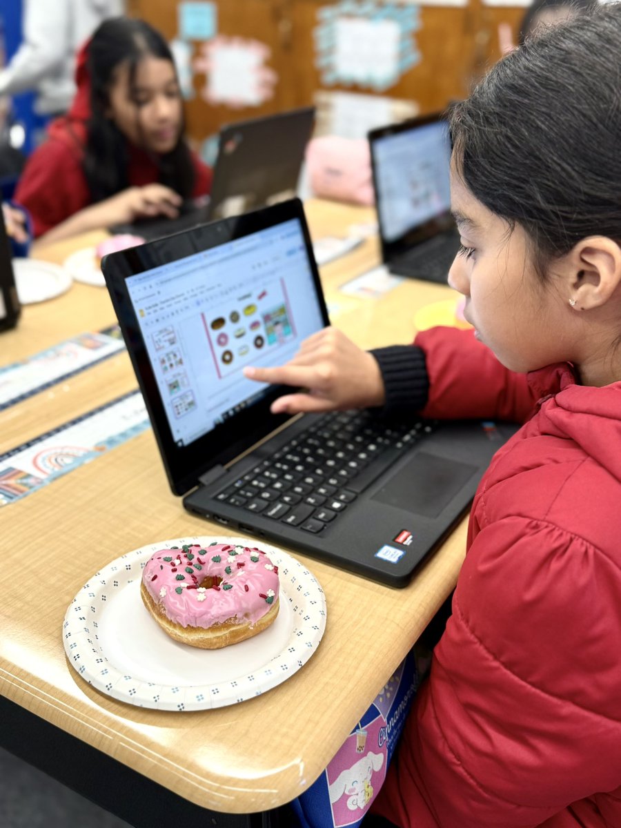 Mrs. O’Malley & Ms. Leoutsakos PS 66Q Class 502 tweet media