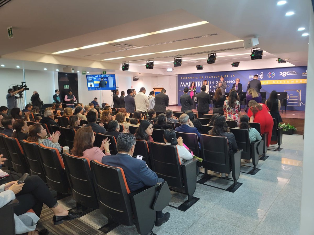 CapacitaINAI's tweet photo. 🛑 DGC 

🎓Esta mañana llevamos a cabo la Ceremonia de Clausura de la Maestría en Gobierno y Asuntos Públicos con el fin de reconocer a las personas Servidoras Públicas

💥🎉¡Felicidades a todas y todos por su esfuerzo y dedicación! https://t.co/83wGy6FeiA