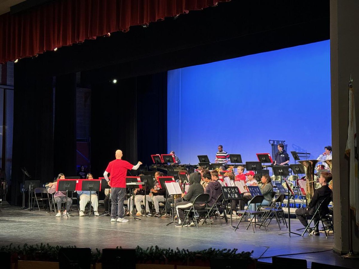 Winter Festival Concerts featuring <a href="/NCHSOFFICIAL/">Naperville Central</a> Performance Music students tonight at Naperville Central on the Auditorium at 5:30 &amp; 8:00 PM. This is one of my favorite NCHS events &amp; based on the sneak peeks from tech rehearsal last night, it will be stunning as always!!