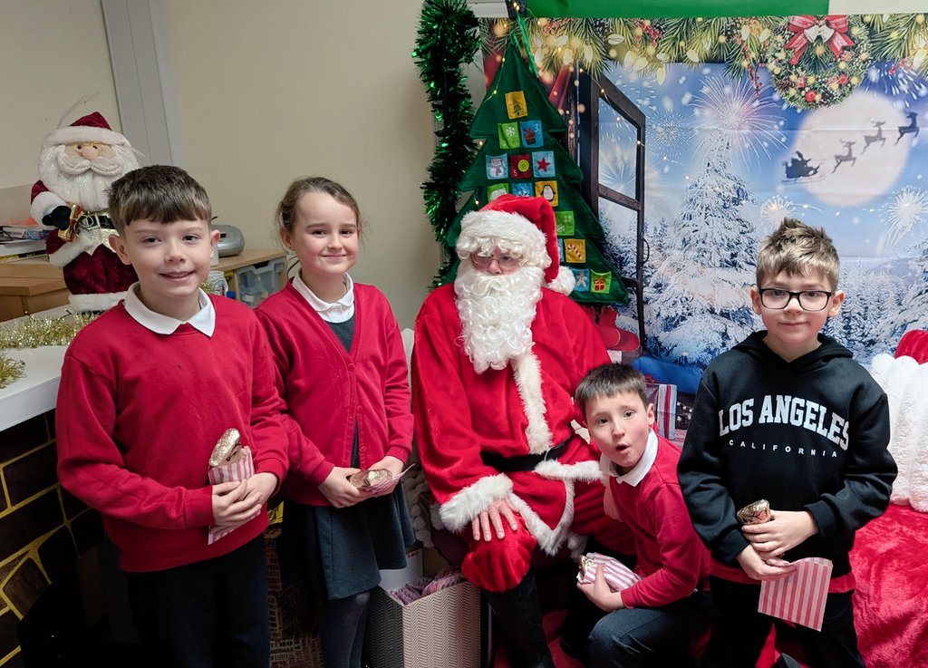 RogietPrimary (@rogietprimary) on Twitter photo A wonderful morning with Santa and his ageless Elves! Everyone got to meet Santa and get a present.
A truly magical visit thanks to our brilliant <a href="/RogietPTA/">Rogiet PTA</a> β€οΈπ A wonderful morning with Santa and his ageless Elves! Everyone got to meet Santa and get a present.
A truly magical visit thanks to our brilliant <a href="/RogietPTA/">Rogiet PTA</a> β€οΈπ