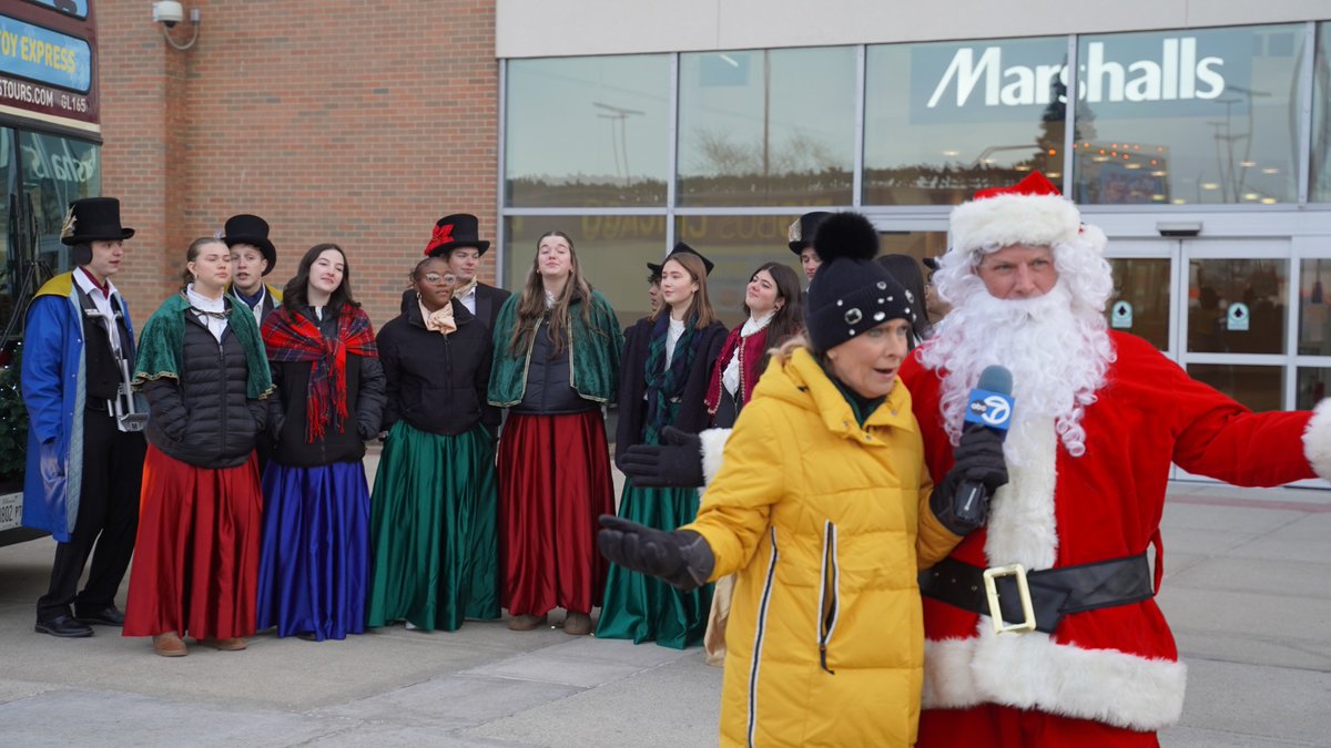 Carl Sandburg H.S. tweet media