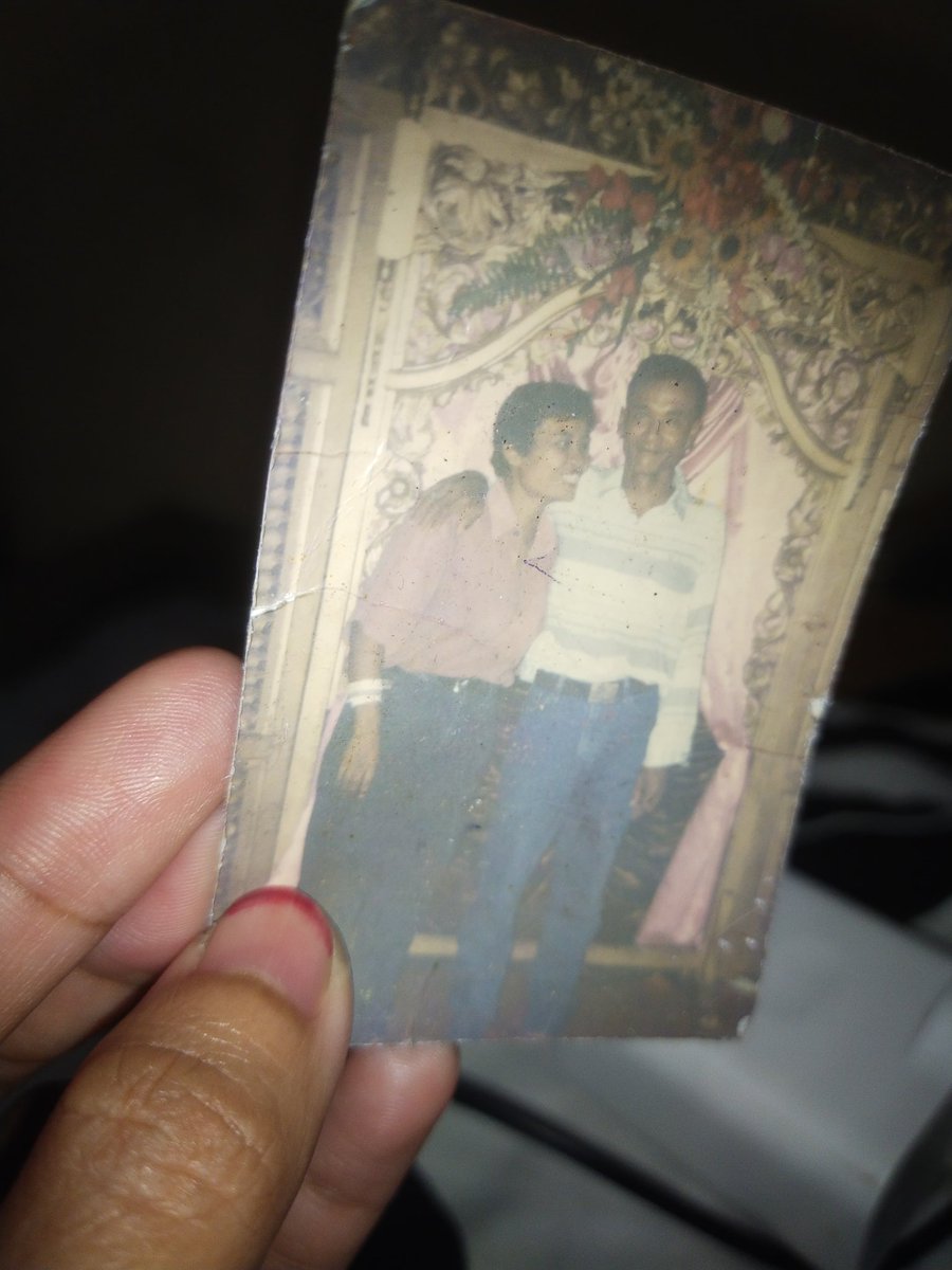 AyuRizkiyah's tweet photo. TWITTER PLEASE DO YOUR MAGIC 
Suamiku lagi cari Bapak kandungnya mudah mudahan bisa ketemu infonya dari sini sudah lost contact dari 2010 terakhir info ada di desa winonglor Purworejo . https://t.co/cR4Yg2BNps