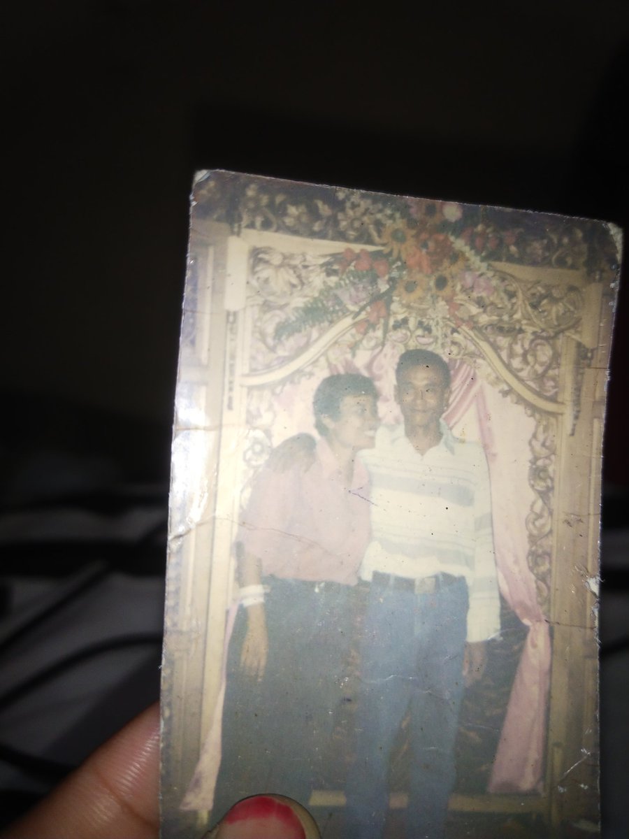 AyuRizkiyah's tweet photo. TWITTER PLEASE DO YOUR MAGIC 
Suamiku lagi cari Bapak kandungnya mudah mudahan bisa ketemu infonya dari sini sudah lost contact dari 2010 terakhir info ada di desa winonglor Purworejo . https://t.co/cR4Yg2BNps