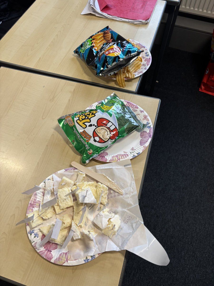 Miss Curran tweet media