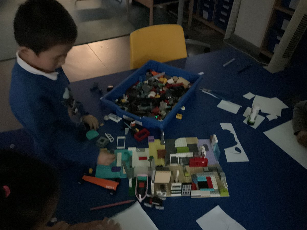 WillowclaESI's tweet photo. Having fun during golden time ,after a week of hard work . https://t.co/8hHzP2Eo1G