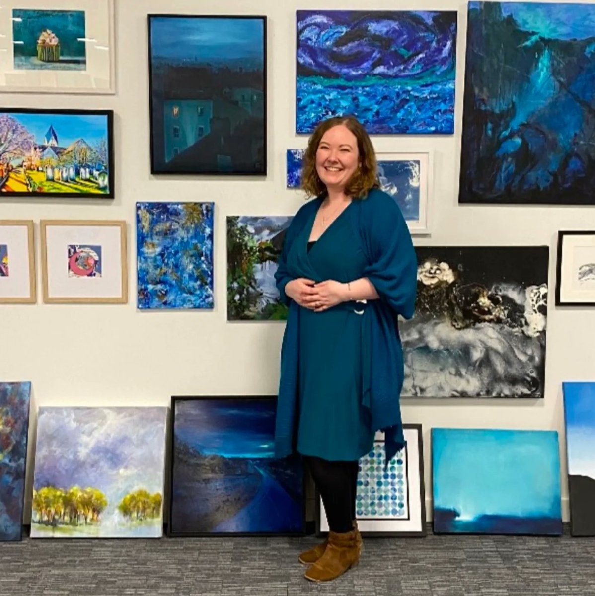 catsweet13's tweet photo. Thank you to Juli &amp; Elly for photos from last night - very rarely do I remember to stop and take some! I'm very knackered but very happy to have created this space for @BobCat_Gallery - thank you to everyone who shows up to support us, it means a lot.
#BobCatGallery https://t.co/99QUxyL3Su