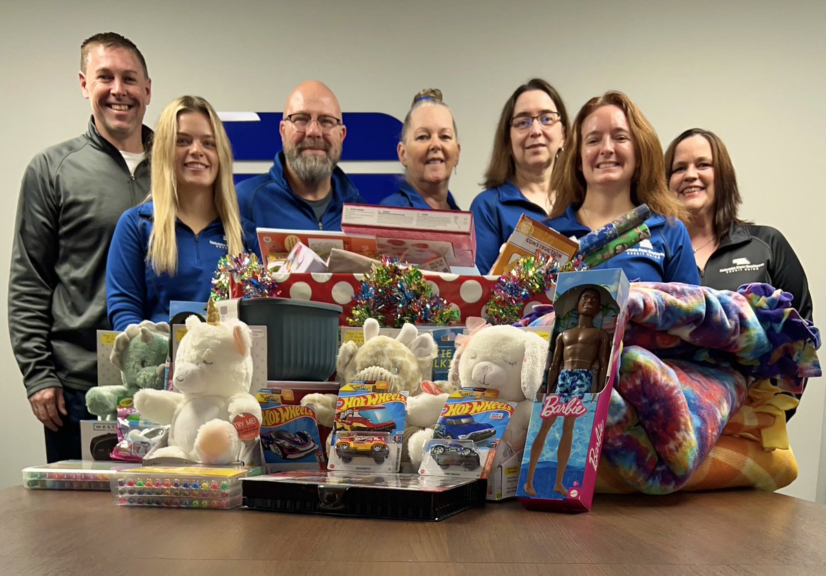 Thank You for your generosity this holiday season benefiting <a href="/FriendshipHome/">Friendship Home</a> 🎄🎁 #LNK #HappyHolidays