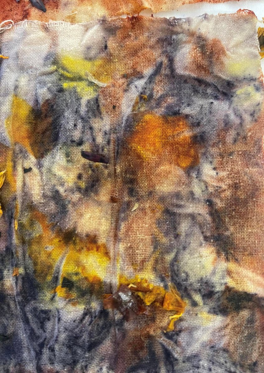 Pontefract Castle tweet media