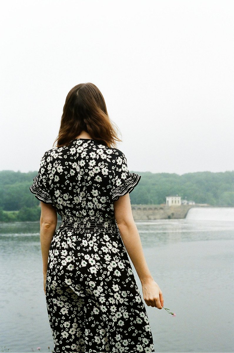 tarnishedpixels's tweet image. Minolta SRT 101 - Fujifilm 400

#FilmIsNotDead #MinoltaSRT101 #AnalogCommunity #35mmMagic #WanderThroughNature #FilmShootersCollective #TimelessBeauty #NatureFocus #VintagePhotography #InspiredByFilm