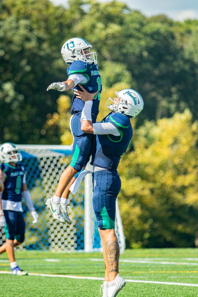 Damian Snell (@damian_snell3) on Twitter photo Blessed to be named All State Honorable Mention RB❤️
#SparkTheFlint
<a href="/CoachP_eterson/">Coach P 🍎🏈📚🎓CoachesHelpingCoaches</a> <a href="/FlintHillFball/">Flint Hill Football</a> Blessed to be named All State Honorable Mention RB❤️
#SparkTheFlint
<a href="/CoachP_eterson/">Coach P 🍎🏈📚🎓CoachesHelpingCoaches</a> <a href="/FlintHillFball/">Flint Hill Football</a>