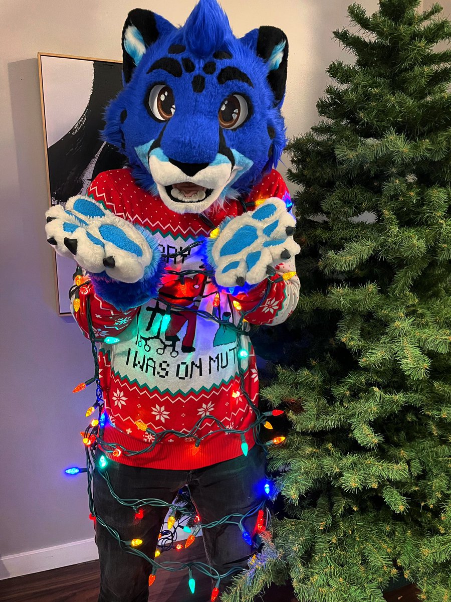 Lights on the tree? Oops, I thought you wanted lights on the CHEE! 😅🎄 #FursuitFriday