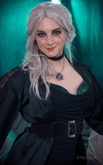 1 pic. In honor of The Witcher 4 going woke, here is my Dark Ciri Cosplay... https://t.co/8sKAAnIOuS