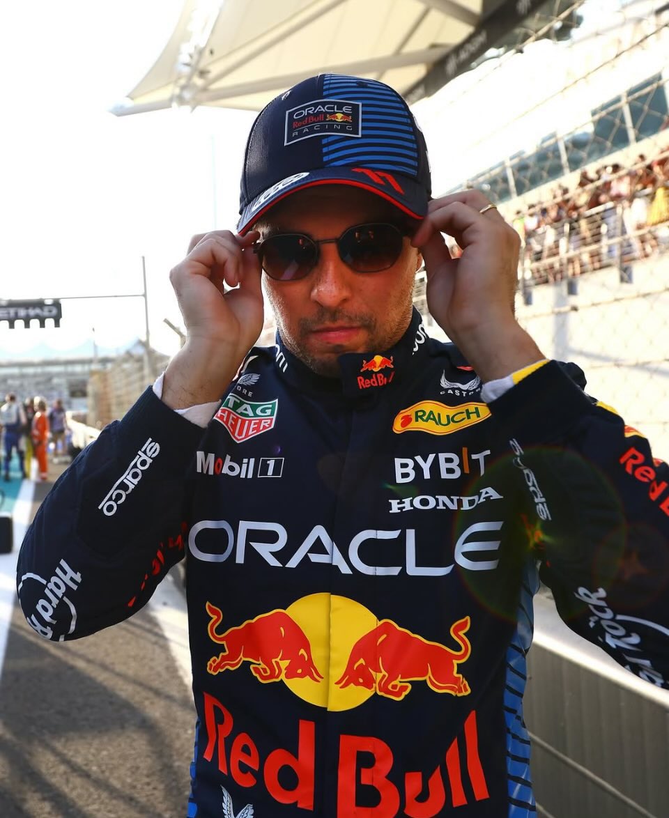Yo aqui defenderé a Checo cuanto sea necesario, y se que no estamos solos en twitter, pelear por Checo es mi pasión
