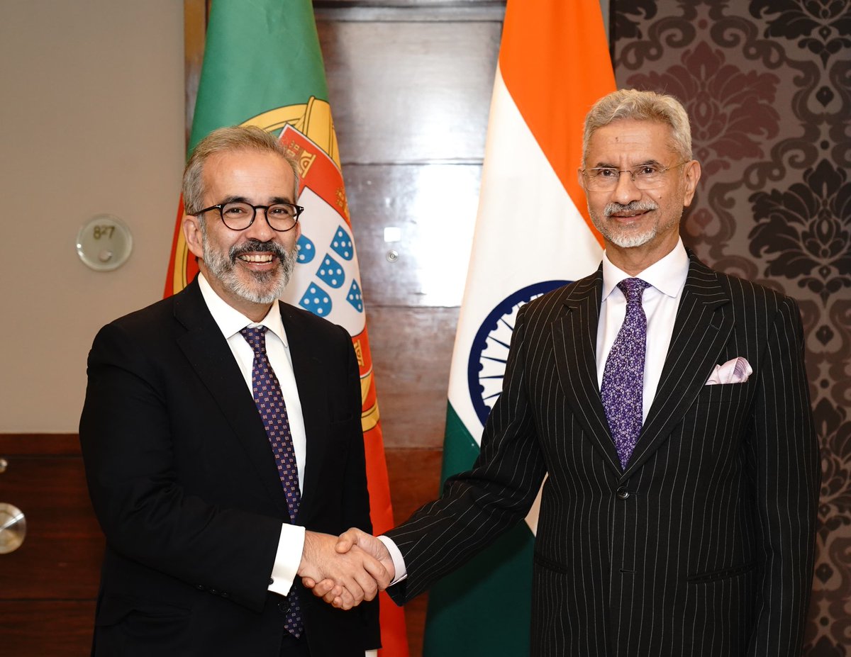DrSJaishankar's tweet photo. Held wide - ranging discussions with FM @PauloRangel_pt of Portugal today. 

Took stock of our partnership and explored new opportunities in clean energy, technology, digital, mobility, heritage and maritime domains. Also exchanged views on West Asia, Ukraine and Indo - Pacific.

Appreciate our robust multilateral cooperation and Portugal’s support for stronger India - EU ties. 

🇮🇳 🇵🇹