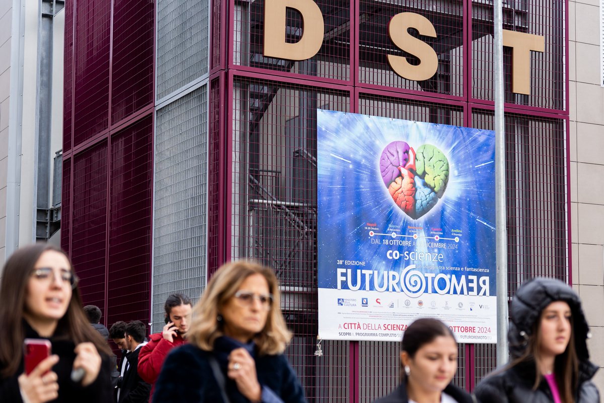 UstaUnisannio's tweet photo. L’#UNISANNIO ha accolto l’evento di divulgazione scientifica, promosso da Città della Scienza, che ha visto la partecipazione di circa 1000 studenti delle scuole elementari, medie e superiori del territorio.
💡 Una giornata unica tra esperienze interattive e laboratori innovativi https://t.co/wSjMwKG9YK