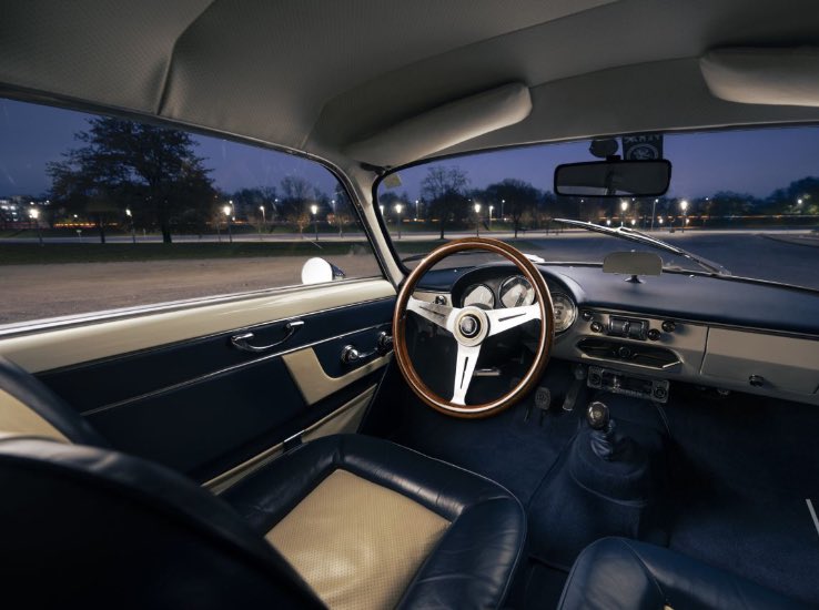 Pshems's tweet image. Szanowni, 
Kolejny przepiękny klasyk trafia na aukcję! Musiałem Wam go pokazać i zaprosić do licytowania. Jak zwykle na 21 dni, od 1000 zł i z prowizją 1% od kwoty wylicytowanej. Póki co z ukrytą ceną minimalną, ale kto wie jak to się wszystko potoczy na vehicle.bid