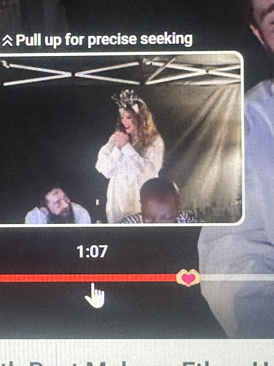 yeswhaleswiftie's tweet image. Heart hands added to Taylor videos on YouTube 😭🥹🫶🏻 #HappyBirthdayTaylor #TSErasTourArchives