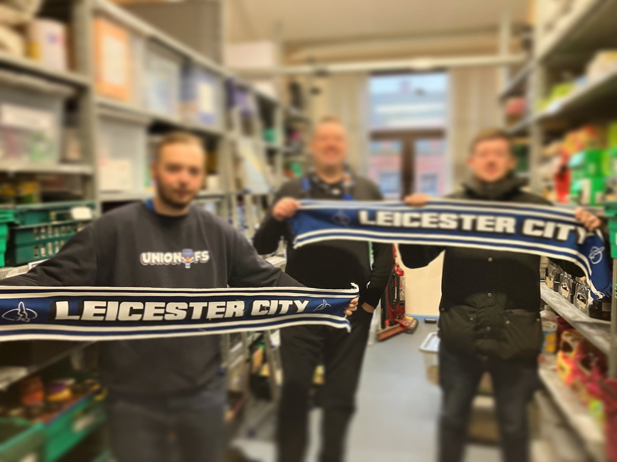 Members of Union FS this afternoon began dropping donated scarves off to local homeless charities. 
Thank you to all who helped to support ‘Keep Leicester Warm’ this winter.

Leicester helping Leicester🤝.