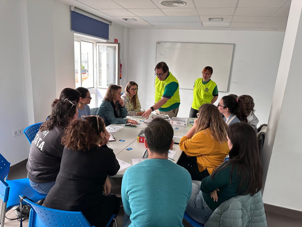 📷📷REMEMBER 📷📷

Un año mas, nuestro taller de educadores triunfó.

Nuestros docentes Jose Mari y Paula hicieron gala de su experiencia.

12 años realizando un taller orientado a educadores. Porque los juegos de mesa también son una herramienta a tener en cuenta.