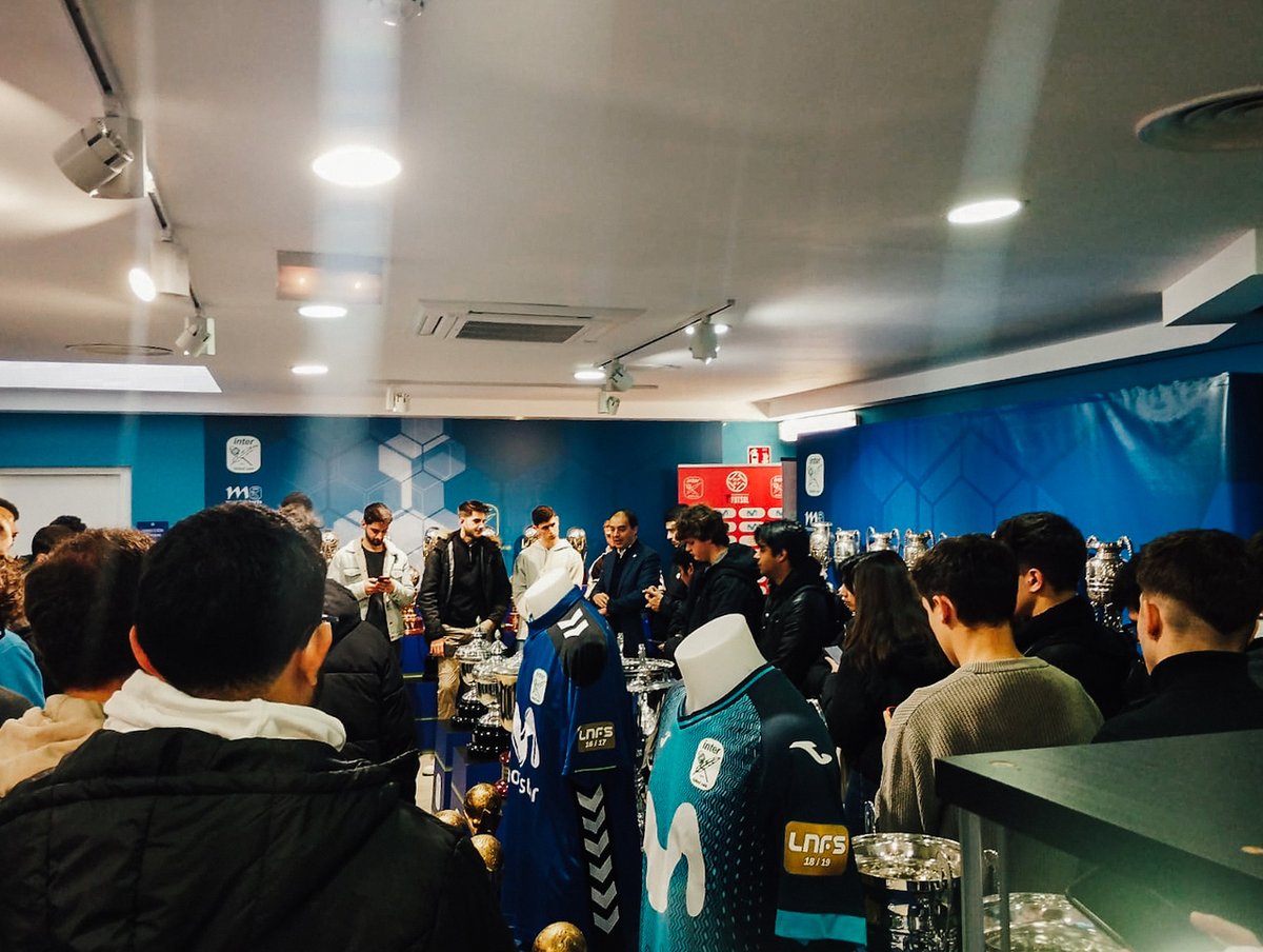 ESUE (@escuelaue) on Twitter photo Ayer visitamos el Movistar Inter FS <a href="/InterMovistar/">Movistar Inter FS</a> que protagoniza un arranque de temporada 24/25 estelar. Como siempre, agradecemos la acogida al Máster de Marca y les deseamos muchas victorias! Ayer visitamos el Movistar Inter FS <a href="/InterMovistar/">Movistar Inter FS</a> que protagoniza un arranque de temporada 24/25 estelar. Como siempre, agradecemos la acogida al Máster de Marca y les deseamos muchas victorias!