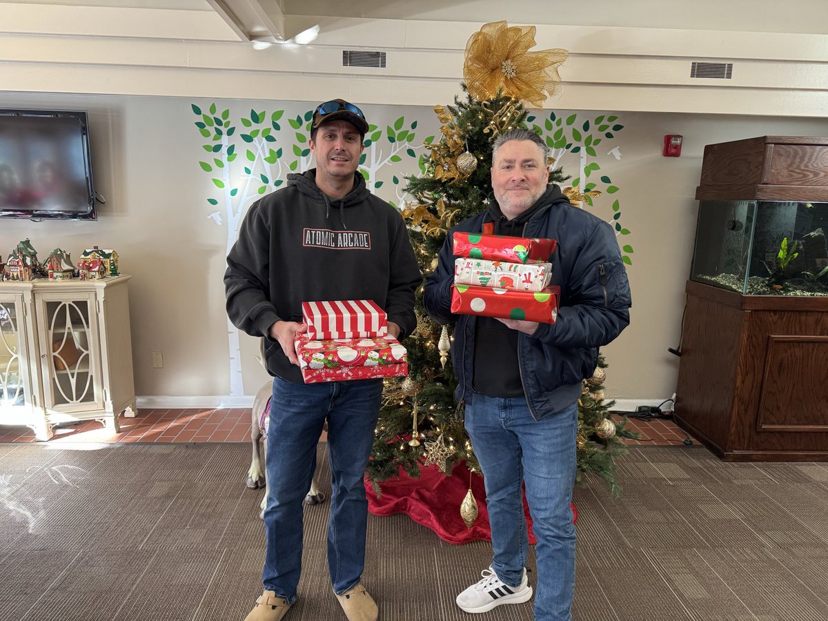 AtomicArcadeStu's tweet image. Our team had the great opportunity to support @Hasbro #globaldayofjoy here in NC by giving to the local @rmhchapelhill Thank you to all that came out to support this amazing organization doing incredible work. Learn about RHMC & how to support them here rmhc.org