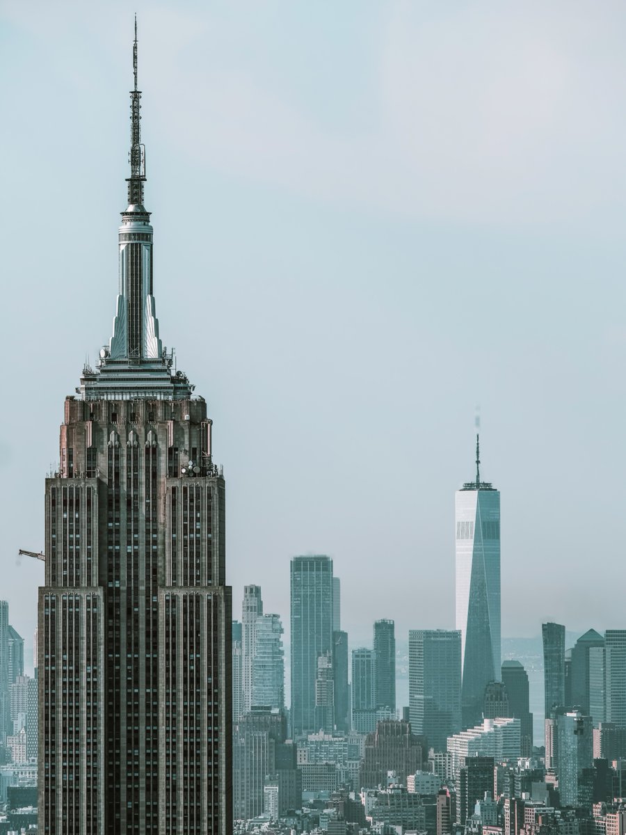 Empire State Building tweet media