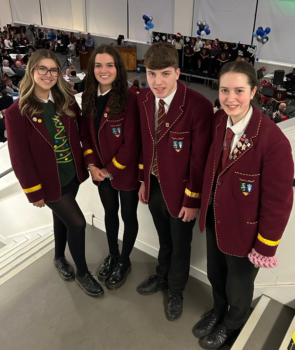 harrisacdundee's tweet image. What a week…. S1/2 Pyjama Movie Night, Senior Ceilidh, Christmas Jumper Day &amp;amp; Christmas Concert. 👌🏻

Well done #TeamHarris! ❤️💛💚💙

Wishing everyone in our @harrisacdundee family a relaxing &amp;amp; enjoyable weekend.

Stay #In2Win next week. 

#TogetherWeAreHarris