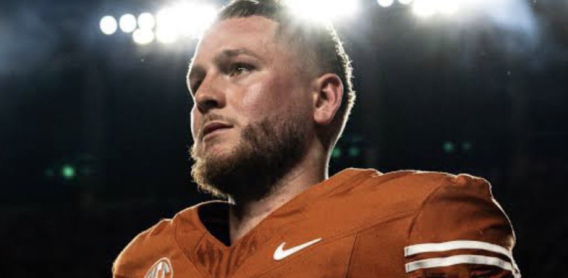 brodysheetzESPN's tweet image. #DEVELOPING: Michigan State willing to pay upwards of $4 million for Texas QB Quinn Ewers. 

Ewers intends to declare for the NFL draft, however several NFL scouts reportedly have Ewers outside of their Top-4 QBs, leaving a #transfer possible. 

Decisions to be made. 

#NCAA #MSU
