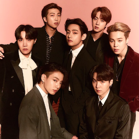 AboutMusicYT's tweet photo. Biggest kpop albums on Billboard 200 each year:

2024: Jungkook - Golden
2023: Stray Kids - 5-STAR
2022: BTS - Proof
2021: BTS - Be
2020: BTS - Map of the Soul: 7
2019: BTS - Map of the Soul: Persona
2018: BTS - Love Yourself: Answer https://t.co/LeD6irT3gB
