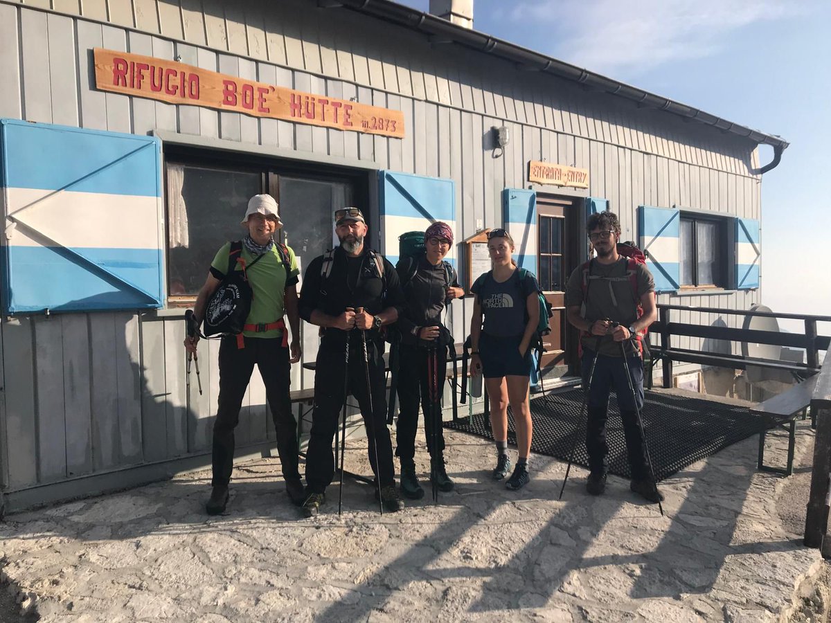 SLichenologica's tweet image. New paper published where Vallese et al. emphasize the critical role of substrate type in shaping #lichen #resilience to #EnvironmentalChanges.
doi.org/10.3390/jof101…
@UniboBiome @Unibo @ChivaNatuLic #Alps #SpeciesRichness #TerricolousLichens