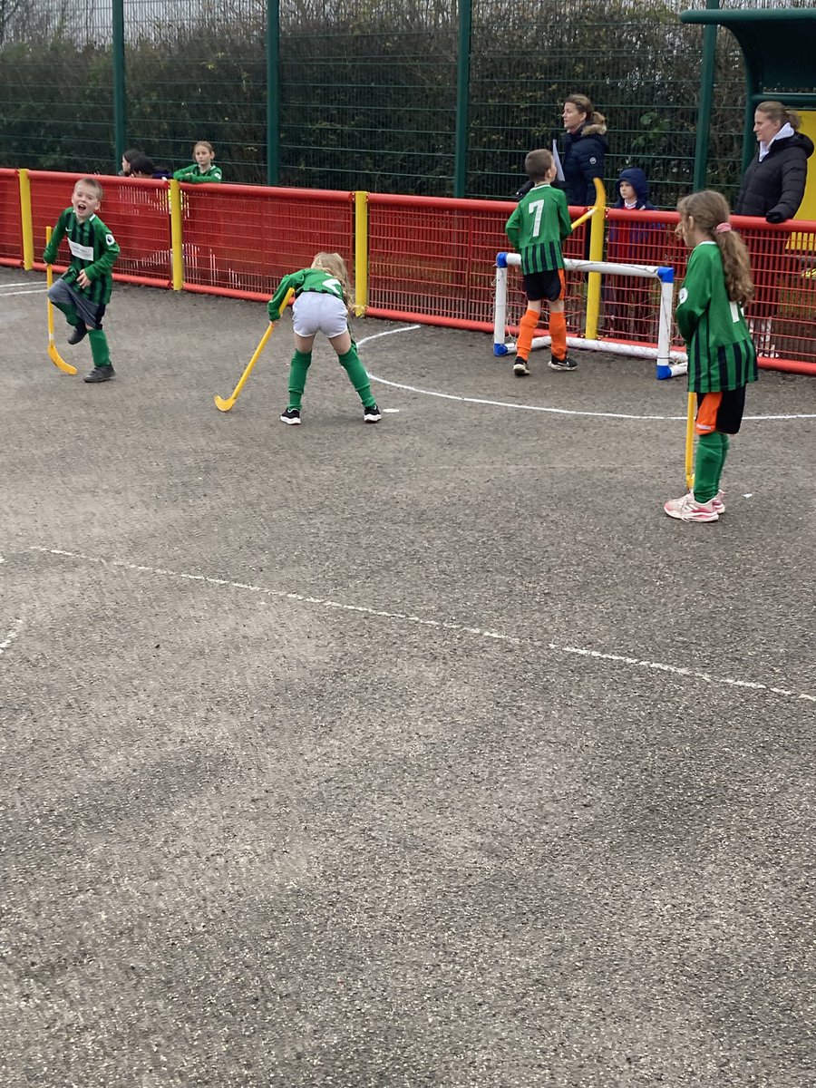 SpringwoodPE's tweet photo. Great afternoon for the year 3/4 Hockey tournament. The children were brilliant finishing as runners up. Huge thank you to the Sports Leaders and to Josh and Louie for doing a fantastic job refereeing #SpringwoodPE #SportsLeaders https://t.co/nR3FlGDf54