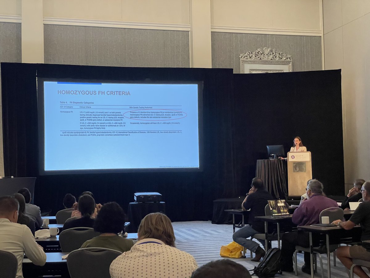⁦<a href="/roxanne_coderre/">Roxanne Coderre</a>⁩ at our 8th CV genomics course presenting a Case of very severe hypercholesterolemia due to compound heterozygosity in LDLR
