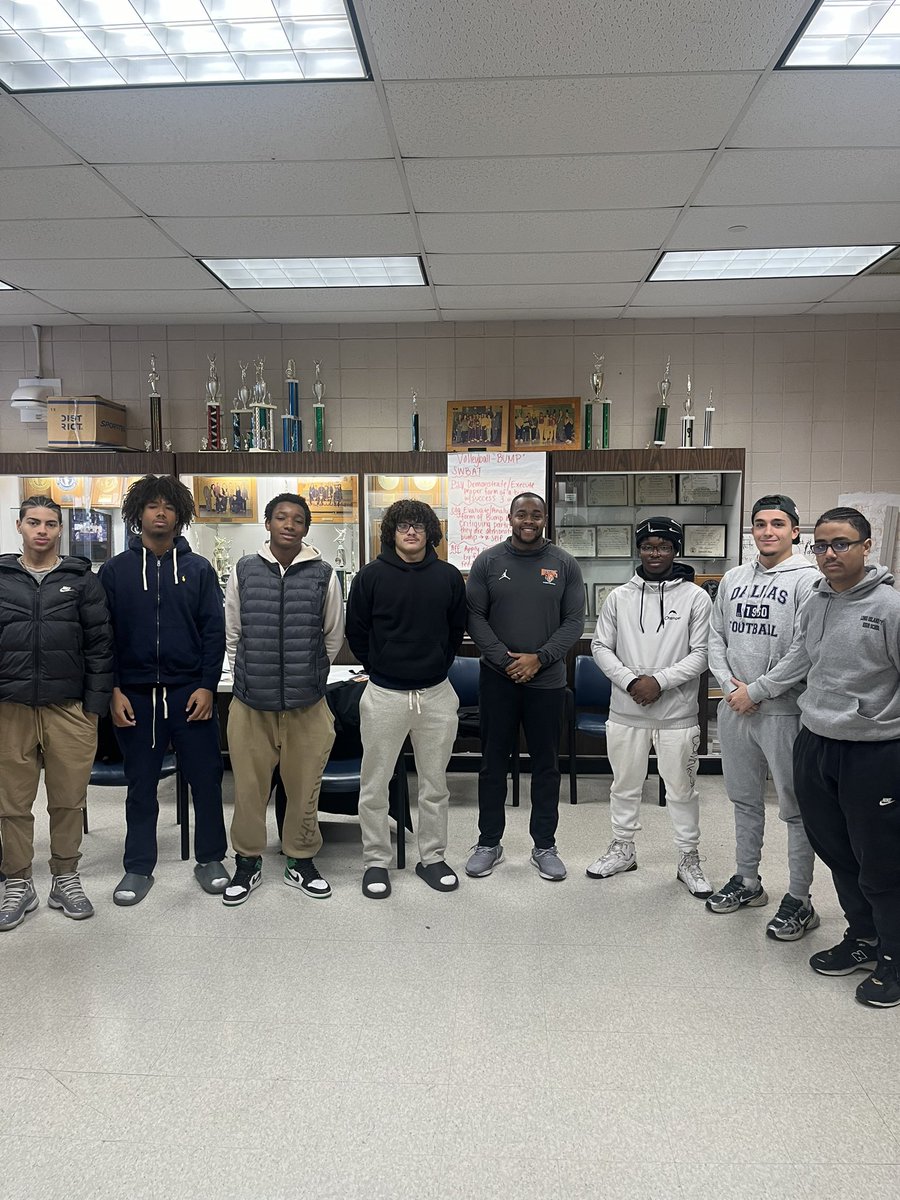 Coach Giardina (@coachg_lic) on Twitter photo Thank you <a href="/Coach_Nichols_/">Tyrone Nichols</a> from <a href="/BuffStateFB/">Buffalo State FB</a> for stopping by and talking to our 2025 Prospects!
<a href="/eli_8_m/">Elias Morales</a> <a href="/andersonr594361/">AndersonRod54</a> <a href="/hatimbarry1/">hatimb_4</a> <a href="/CanelaJosh26120/">Joshua Canela</a> <a href="/CarterDumas15/">Carter</a> <a href="/BillyFuiaxis14/">Billy Fuiaxis</a> <a href="/yearwood_angel/">Angel Yearwood</a> Thank you <a href="/Coach_Nichols_/">Tyrone Nichols</a> from <a href="/BuffStateFB/">Buffalo State FB</a> for stopping by and talking to our 2025 Prospects!
<a href="/eli_8_m/">Elias Morales</a> <a href="/andersonr594361/">AndersonRod54</a> <a href="/hatimbarry1/">hatimb_4</a> <a href="/CanelaJosh26120/">Joshua Canela</a> <a href="/CarterDumas15/">Carter</a> <a href="/BillyFuiaxis14/">Billy Fuiaxis</a> <a href="/yearwood_angel/">Angel Yearwood</a>
