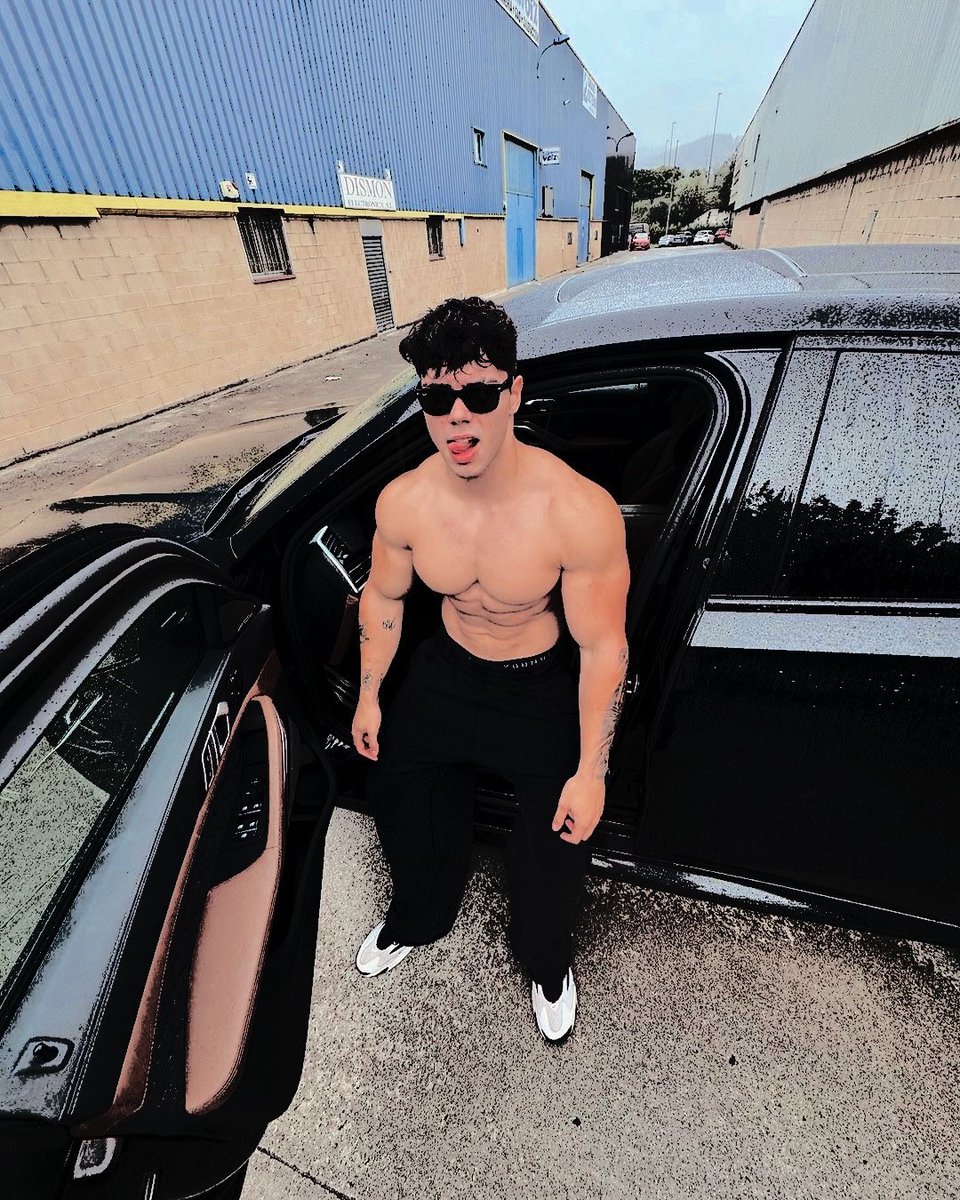 ᅟᅟᅟᅟᅟᅟ ‍ ‍ ‍ 𝚃𝙷𝙴 𝙲𝙾𝚆 🐮 𝙲𝙾𝙰𝙲𝙷 ఌ tweet media