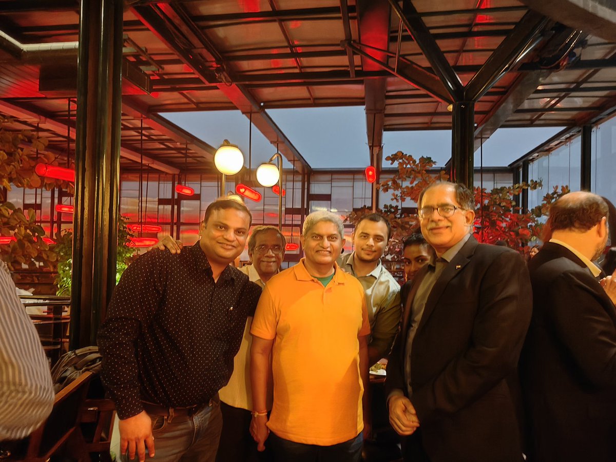 KesavaReddy's tweet image. Weekend vibes with the iSPIRT community in Bangalore! 🍺
Deep dives into DEPA, the DPDP Act, and securing India&apos;s future through cybersecurity. Nothing beats tech discussions over a Beer! 🍻 #TechForIndia #Cybersecurity