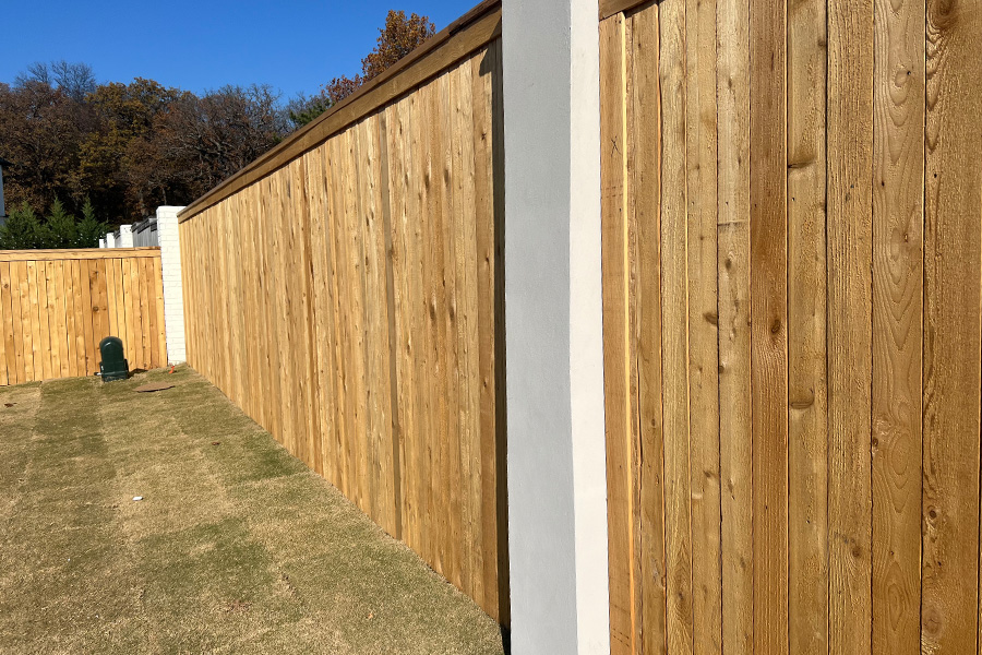 EmpireOK's tweet photo. One week closer to Christmas, and we are keeping things merry with some variety! We appreciate fences of all shapes and sizes! ❤️

#EmpireFence #New #Fence #Build #HomeImprovement #Tulsa #BrokenArrowOK https://t.co/PAr9oELNEA