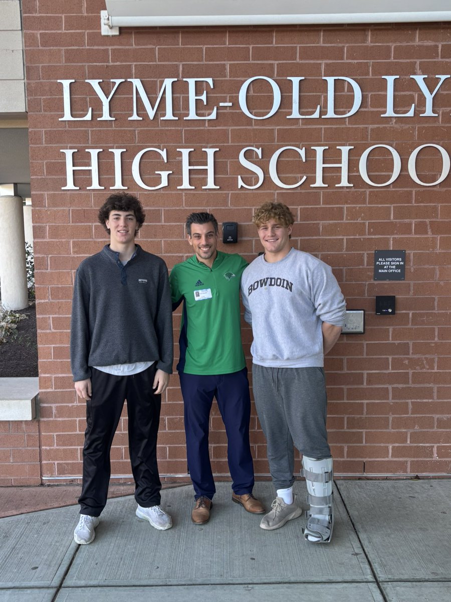 MaxNovak35's tweet image. Thanks @CoachBracken for coming down and talking about Endicott football. It was a pleasure meeting you and learning about such a fantastic program. 
@EndicottCollege