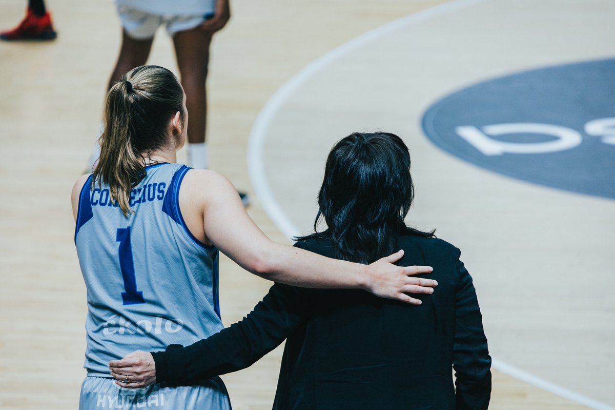 The 1⃣ is back ✨💫

#IDKEuskotren | #EtxeaBabestu