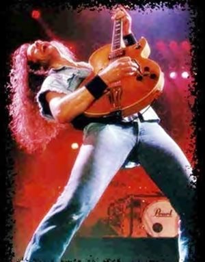 77MASH's tweet image. #OnThisDay, 1948, born #TedNugent