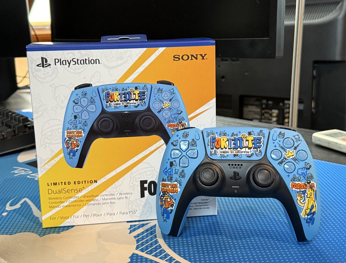 🔥SORTEO MANDO DE PS5 EDICIÓN LIMITADA DE FORTNITE🔥

Para participar:
- ❤️ y ♻️ a este tuit
- Seguir a <a href="/PlayStationES/">PlayStation España</a> y <a href="/doblettv/">Doble</a> 
- Ser residente en España
- Etiqueta a un amigo

📅 Termina el viernes 20 a las 22:00CET