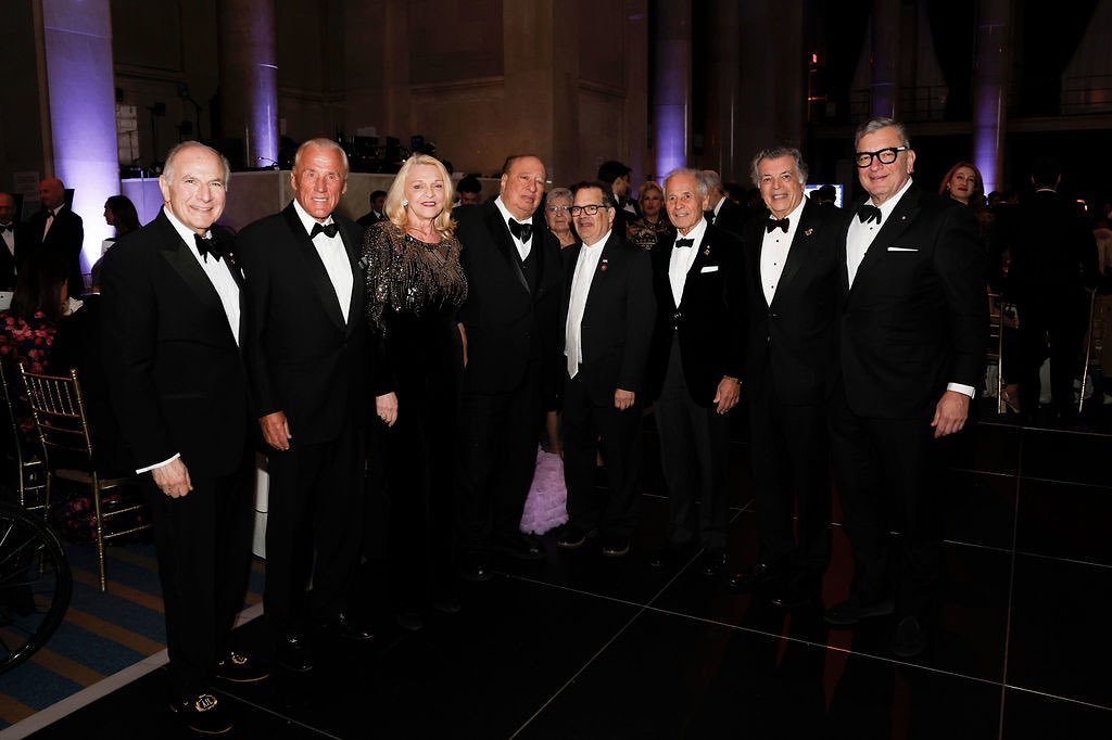 The Hellenic Initiative tweet media