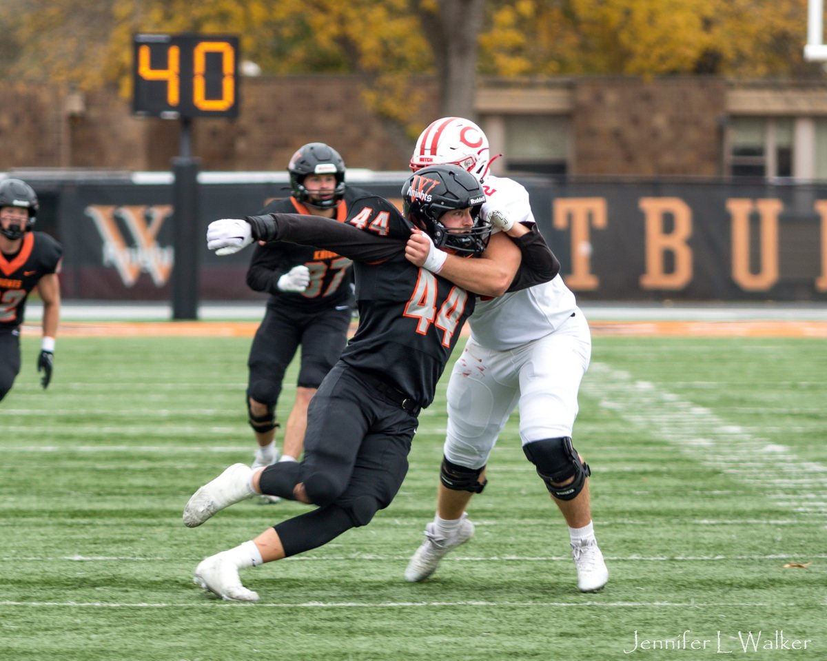 Meet 2023-24 Scholar-Athlete of the Year Finalist: Owen Grover, <a href="/WartburgKnights/">Wartburg Athletics</a> 

➡️Biology Major
➡️3.9867 GPA
➡️D3football.com National Defensive Player of the Year; Cliff Harris Award Winner
➡️CSC Division III Academic Team Member of the Year

#rollrivers