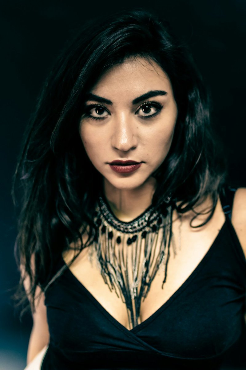 This initial dialogue serves as the groundwork for the cards that will be drawn.

Read more 👉 lttr.ai/AYoBK

#TarotReadings #DarkRoom