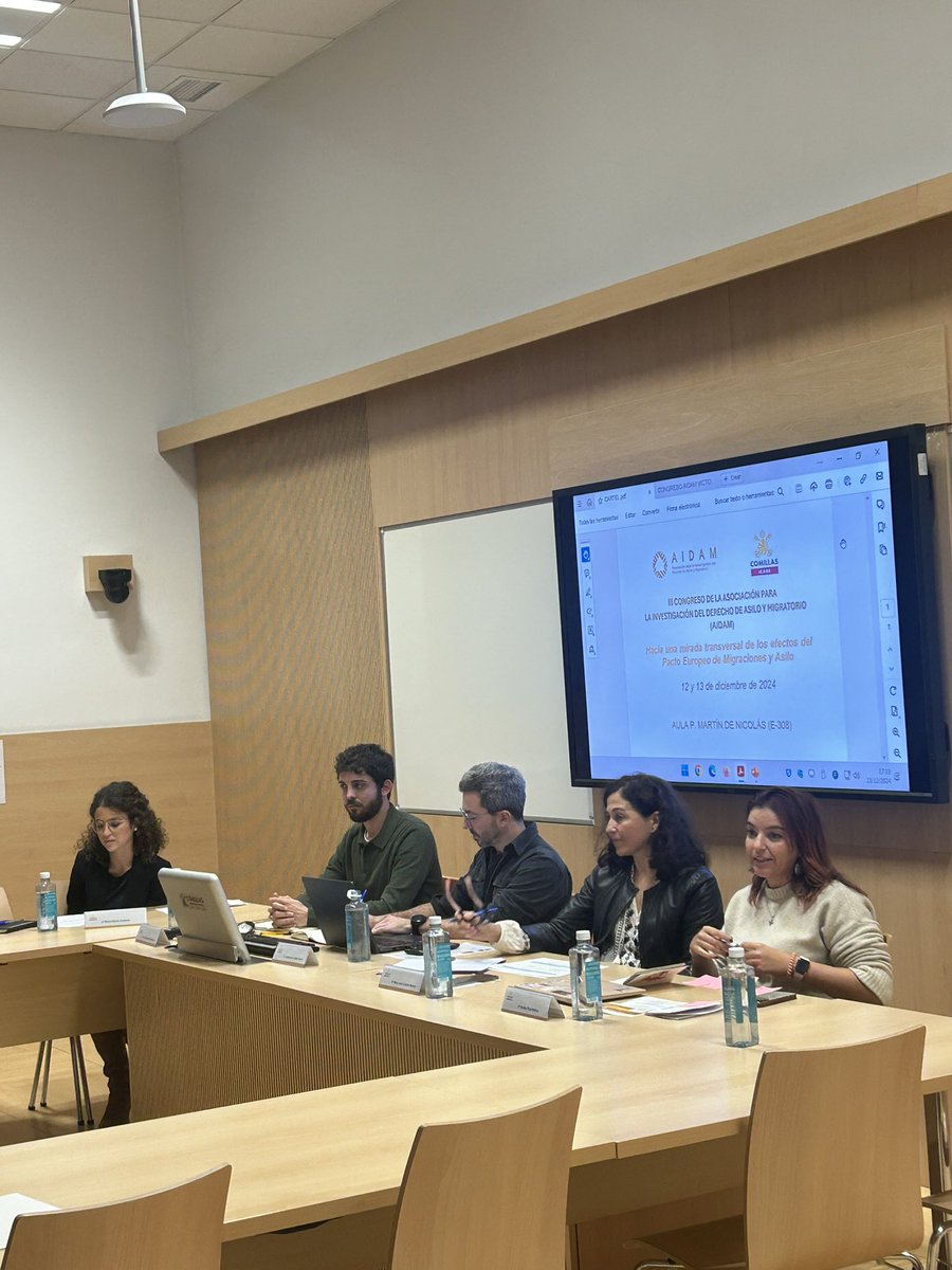 Segunda mesa de comunicaciones del #IIICongresoAIDAM. Se presentan cuatro interesantes reflexiones sobre inmigración relacionadas con el PEMA.